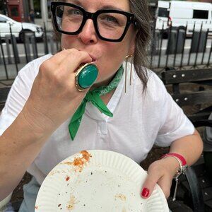 Meet your Posher, Ms. CF